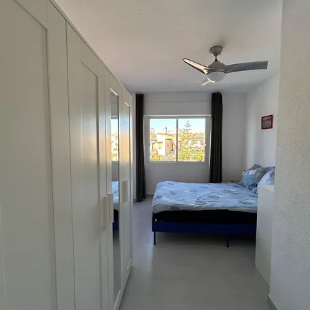 Spacious, Two-storey Paraiso Del Mar With Pool Apartment *