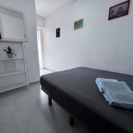 Spacious, Two-storey Paraiso Del Mar With Pool Apartment Torrevieja