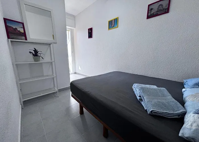 Spacious, Two-storey Paraíso Del Mar With Pool Apartamento Torrevieja