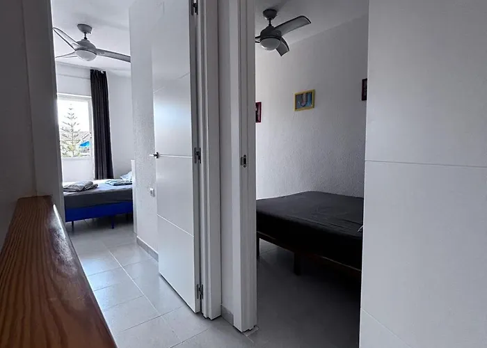 Spacious, Two-storey Paraíso Del Mar With Pool *